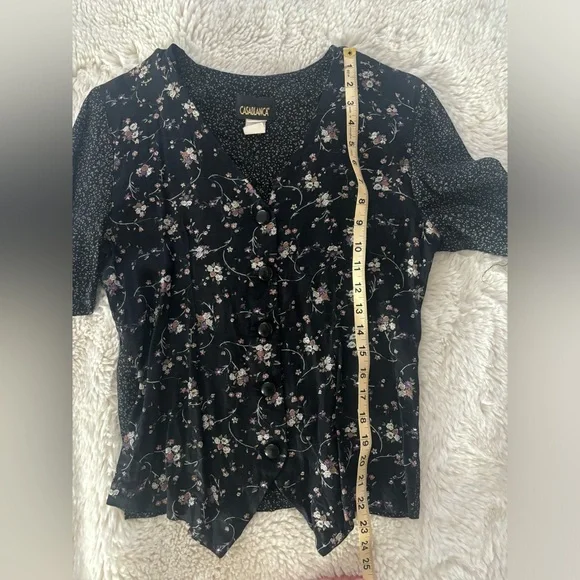 VTG 90s Casablanca - Black Floral Print Button Down Short Sleeve Top - Picture 5 of 7